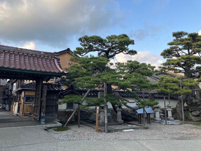 銭屋五兵衛の墓