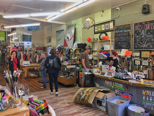 Art Supply Store «East Bay Depot for Creative Reuse», reviews and photos, 4695 Telegraph Ave, Oakland, CA 94609, USA