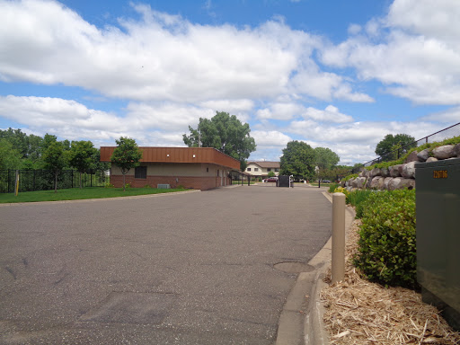 Moving and Storage Service «North Star Mini Storage - Oakdale», reviews and photos, 7353 15th St N, Oakdale, MN 55128, USA