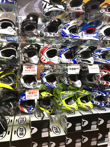 Motorcycle Parts Store «Cycle Gear», reviews and photos, 1765 NE 163rd St, North Miami Beach, FL 33162, USA