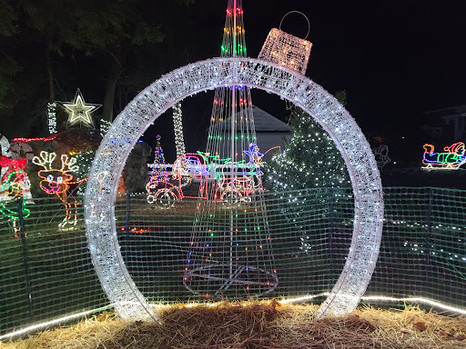 Christmas Store «Lights in the Parkway», reviews and photos, 1700 Martin Luther King Jr Dr, Allentown, PA 18104, USA