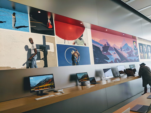 Computer Store «Apple Nanuet», reviews and photos, 8115 Fashion Dr, Nanuet, NY 10954, USA