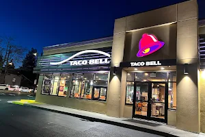 Taco Bell image