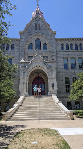 Fondren Hall Campus Bookstore image 7