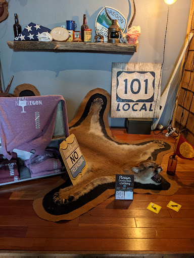 Coffee Shop «Bayscapes Gallery & Coffee house», reviews and photos, 333 SW Bay Blvd, Newport, OR 97365, USA