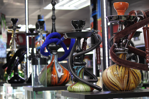 Vaporizer Store «Happy Rock Smoke Shop», reviews and photos, 334 NE 72nd St, Kansas City, MO 64118, USA