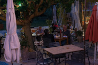 Atmosphère du Restaurant français Cerise et Vinaigrette à Saou - n°10