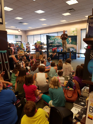 Book Store «Barnes & Noble», reviews and photos, 8029 Kingston Pike, Knoxville, TN 37919, USA