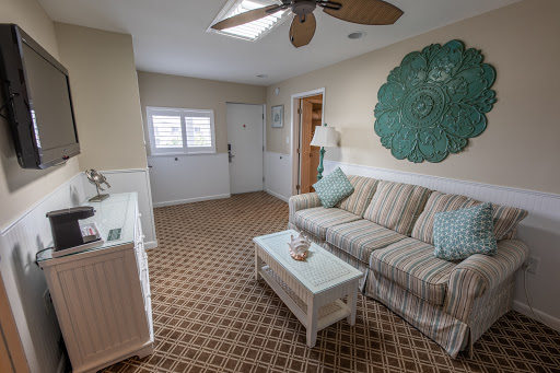 Beach Resort «Sea Shell Resort and Beach Club», reviews and photos, 10 S Atlantic Ave, Beach Haven, NJ 08008, USA