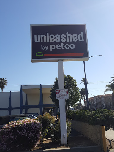 Pet Supply Store «Unleashed by Petco», reviews and photos, 600 Redondo Ave, Long Beach, CA 90814, USA