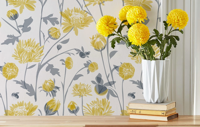 https://www.lornasyson.co.uk/