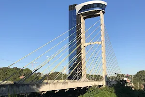 Ponte Estaiada de Salto image