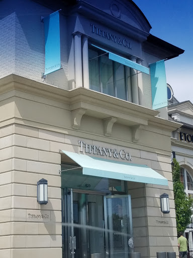 Jewelry Store «Tiffany & Co.», reviews and photos, 28699 Chagrin Blvd, Woodmere, OH 44122, USA