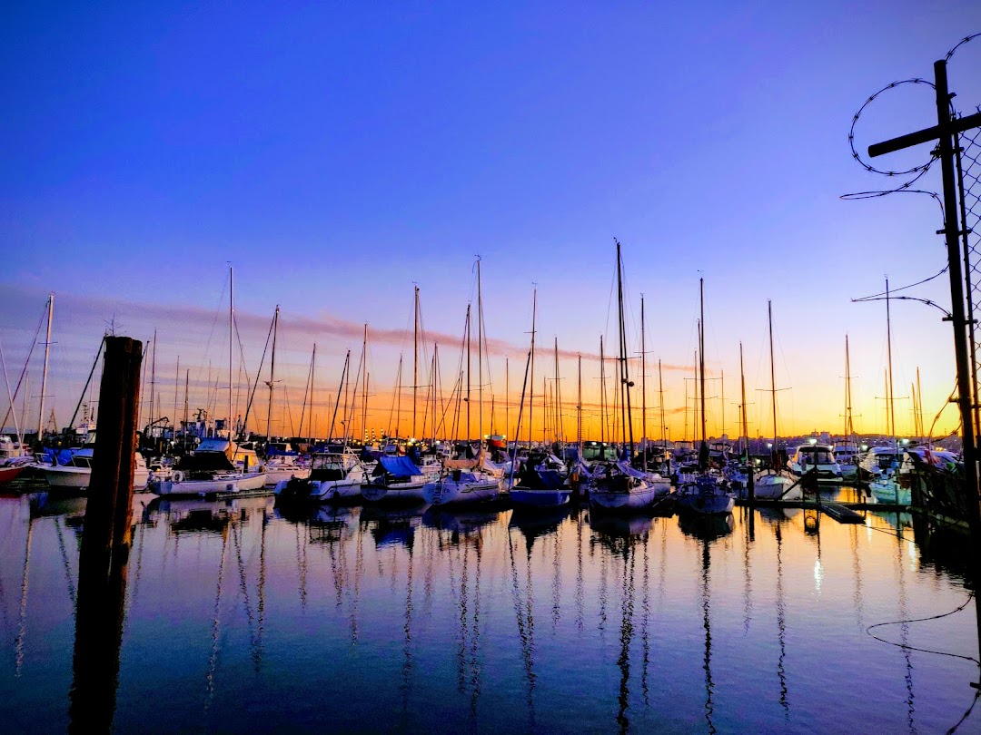 Corinthian Yacht Club of Tacoma