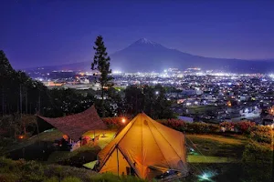 富士山と夜景のキャンプ場 桂の森CAMPERSFIELD image