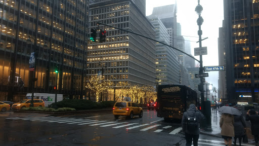 Liquor Store «Beekman Liquors», reviews and photos, 500 Lexington Ave, New York, NY 10017, USA