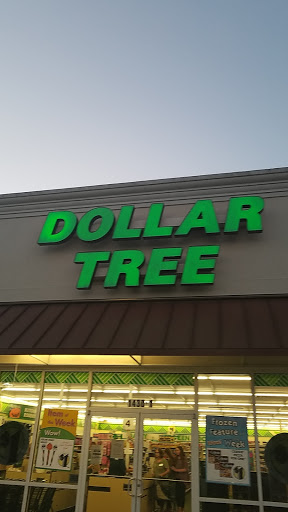 Dollar Store «Dollar Tree», reviews and photos, 1430 Volunteer Pkwy #1, Bristol, TN 37620, USA