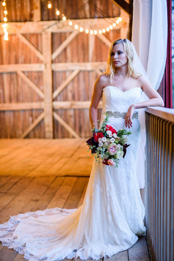 Wedding Venue «Maplewood Farm», reviews and photos, 3159 Rider Rd, Lucas, OH 44843, USA