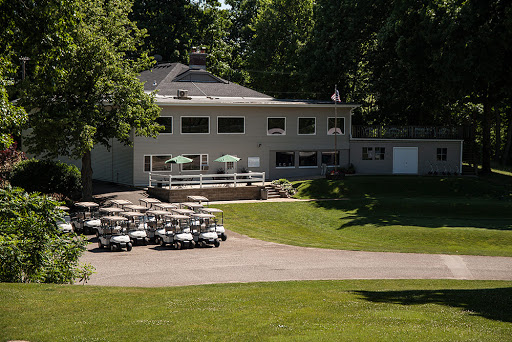 Golf Course Sauganash Country Club reviews and photos 61270 Lutz Rd