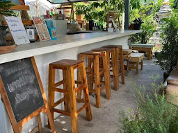 Apple’s Authentic Thai Kitchen