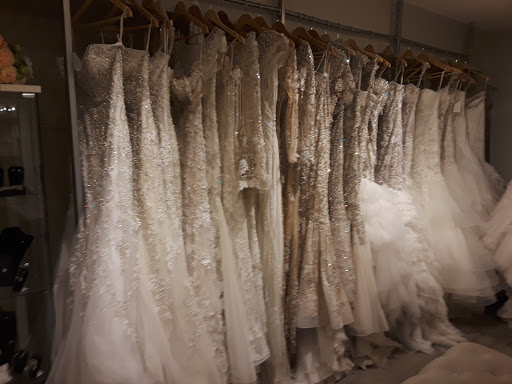 Bridal Shop «MeaMarie Bridal Atelier», reviews and photos, 30 Lakeshore Plaza #102, Kirkland, WA 98033, USA