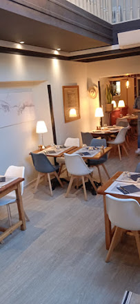 Atmosphère du Restaurant Les Jarres à Castillon-du-Gard - n°4