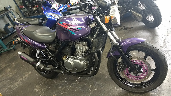 Horário de funcionamento de SKINA MOTOS / SKINA MOTO PEÇAS