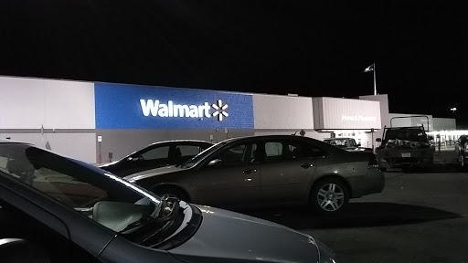 Department Store «Walmart Supercenter», reviews and photos, 5411 2nd Ave, Kearney, NE 68847, USA