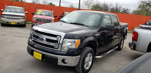 Used Car Dealer «LATINOS UNIDOS AUTO SALES», reviews and photos, 8111 Long Point Rd, Houston, TX 77055, USA