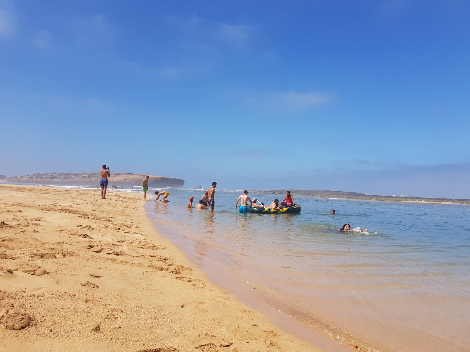 Fotografija Sidi Belkheir Beach shaty sydy balkhyr z majhni več zalivi