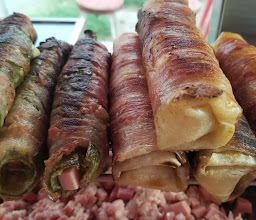 Dogos Gherman Simplemente Deliciosos photo