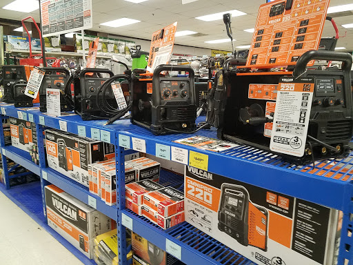 Hardware Store «Harbor Freight Tools», reviews and photos, 940 W Dundee Rd, Arlington Heights, IL 60004, USA