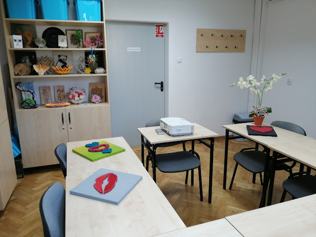 TEB Edukacja - Grafik