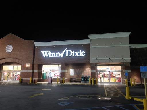 Grocery Store «Winn-Dixie», reviews and photos, 465 Main St, Trussville, AL 35173, USA