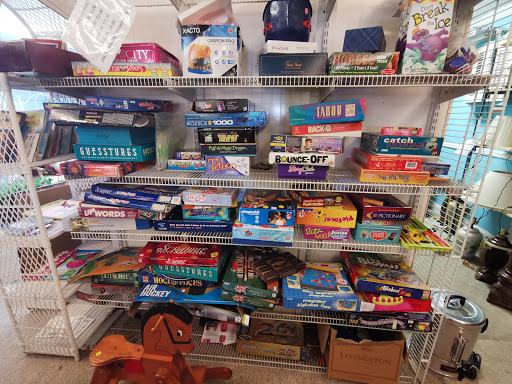 Thrift Store «Habitat For Humanity Thrift Store», reviews and photos, 1635 N Old Dixie Hwy, Jupiter, FL 33469, USA