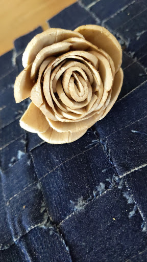 Luv Sola Flowers image