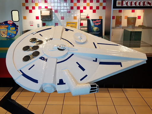 Movie Theater «Regal Cinemas Fairfield Commons 20 & RPX», reviews and photos, 2651 Fairfield Commons, Beavercreek, OH 45431, USA