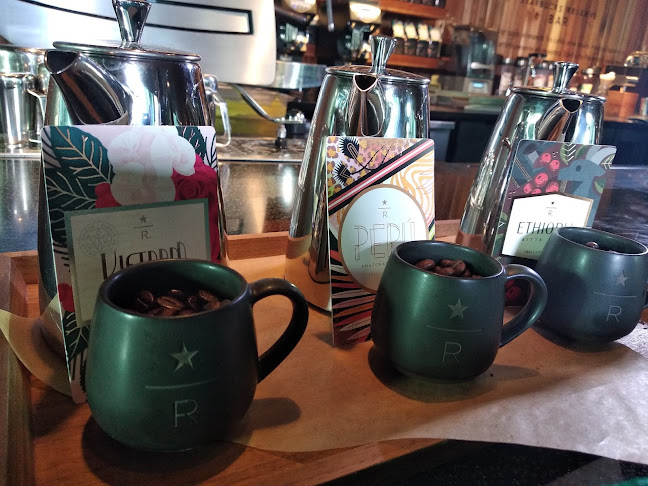 Opiniones de Starbucks Reserve en Las Condes - Cafetería