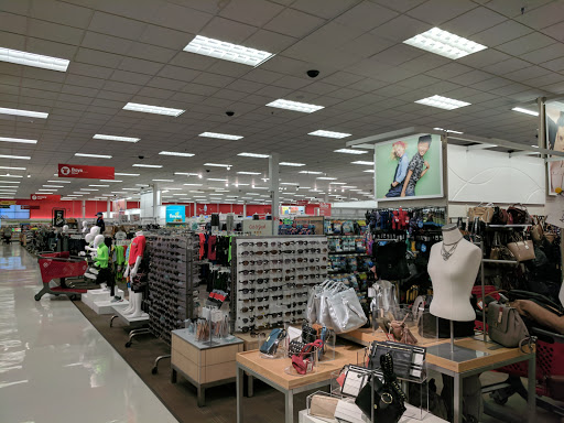 Department Store «Target», reviews and photos, 1 Mystic View Rd, Everett, MA 02149, USA