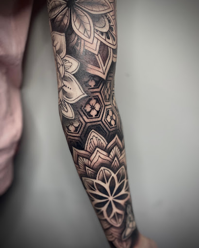 Explore lauryn hill tattoo ideas, creative tattoo ideas in East Stroudsburg, available at Faimeouz Ink