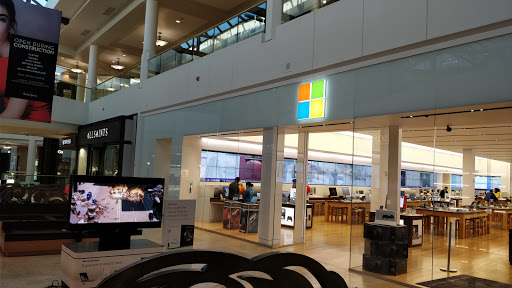 Computer Store «Microsoft Store - Scottsdale Fashion Square», reviews and photos, 7014 E Camelback Rd #1288, Scottsdale, AZ 85251, USA