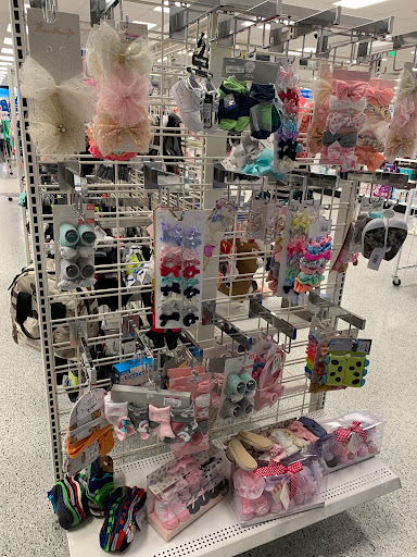 Clothing Store «Ross Dress for Less», reviews and photos, 1601 Willow Lawn Dr, Richmond, VA 23230, USA