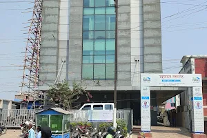 Paras Global Hospital image