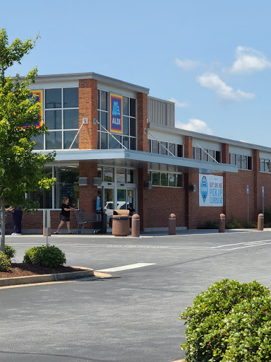 Supermarket «ALDI», reviews and photos, 5746 Wendy Bagwell Pkwy, Hiram, GA 30141, USA