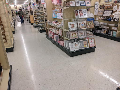 Craft Store «Hobby Lobby», reviews and photos, 50 Holyoke St, Holyoke, MA 01040, USA