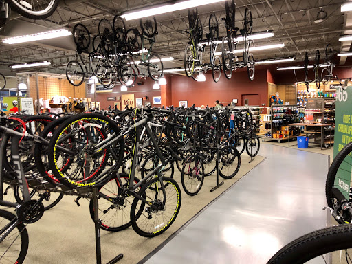 Camping Store «REI», reviews and photos, 200 Ridge Pike #115, Conshohocken, PA 19428, USA