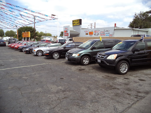Used Car Dealer «Cash or Finance Auto», reviews and photos, 16720 Lakewood Blvd, Bellflower, CA 90706, USA