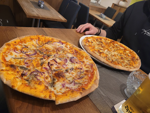 Pizzeria Napoli Kirchdorf en Kirchdorf an der Krems