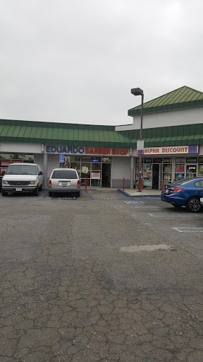Barber Shop «Eduardo Barber Shop», reviews and photos, 311 W Arbor Vitae St, Inglewood, CA 90301, USA