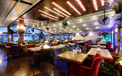 FLZ Cafe & Restaurant - Kızılay, Gazi Mustafa Kemal Blv. No:3 Kat:8, 06420 Çankaya/Ankara, Türkiye